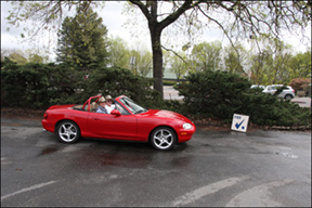 red conv Miata